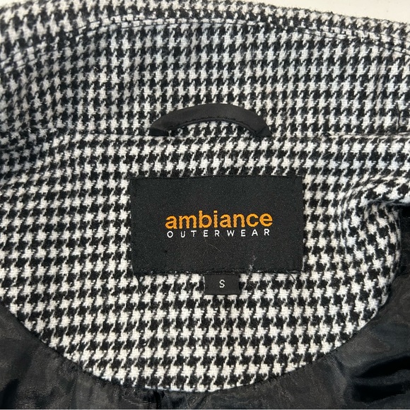 Houndstooth Check Overcoat - Picture 9 of 15